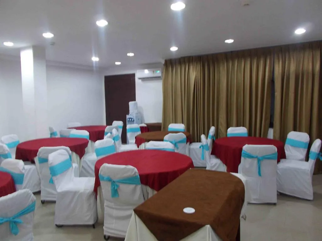 Hotel Nuova Agra