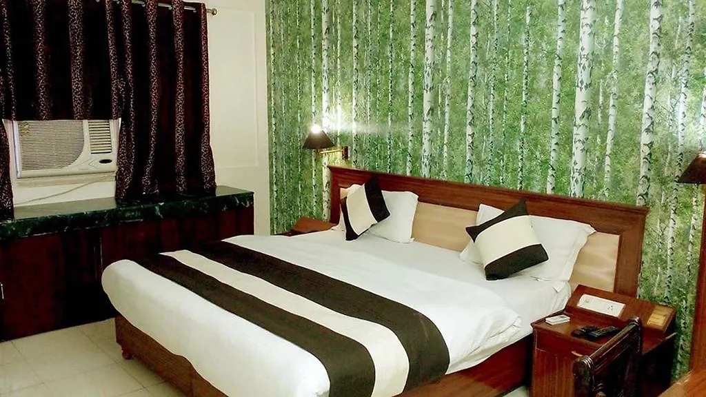 Hotel Nuova Agra
