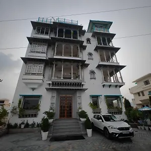 Khamma Ghani A Boutique India